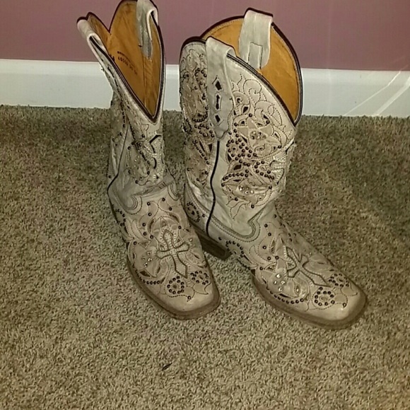 Corral Shoes - Corral women’s square toe boots size 7 worn once